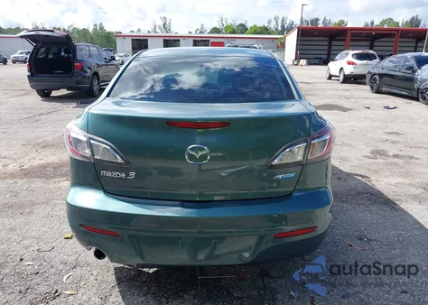 2012 Mazda Mazda3 I Grand Touring z USA, uszkodzony, nr VIN JM1BL1W77C1559845